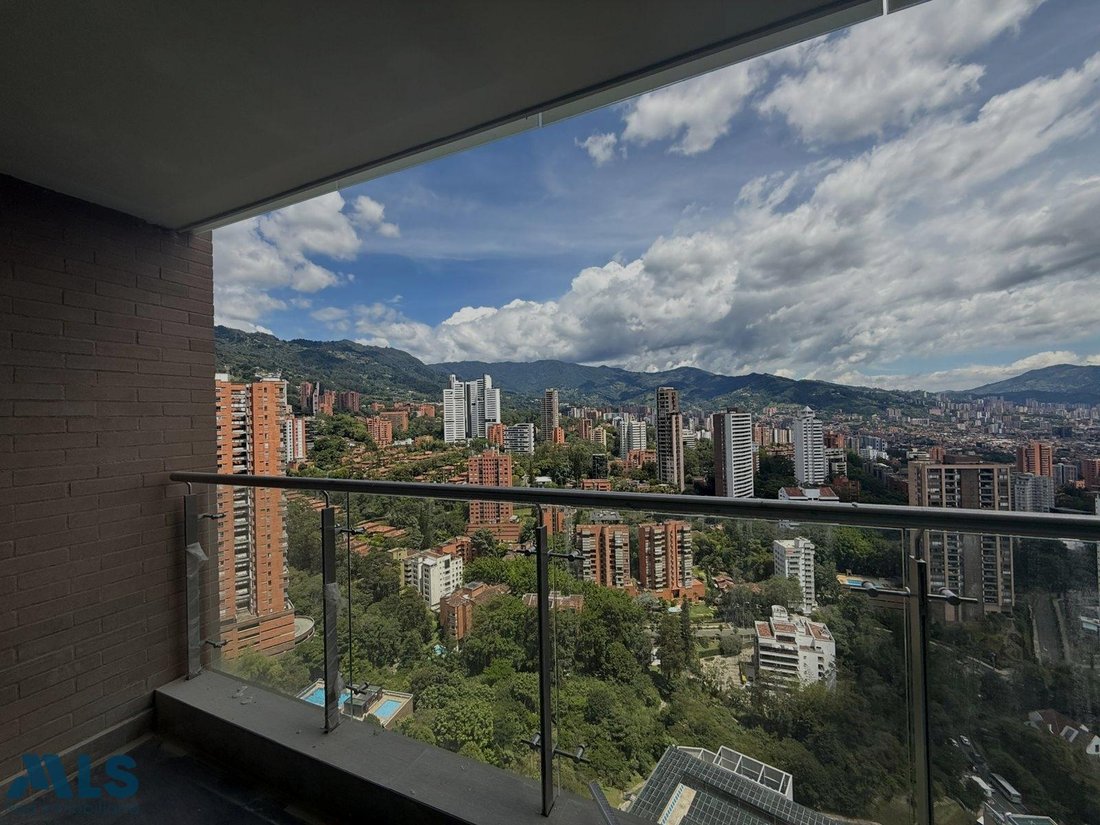 Apartment in Medellín, Antioquia, Colombia 1 - 18023425