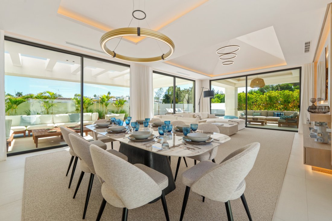 Villa in Marbella, Andalusia, Spain 5 - 16642326