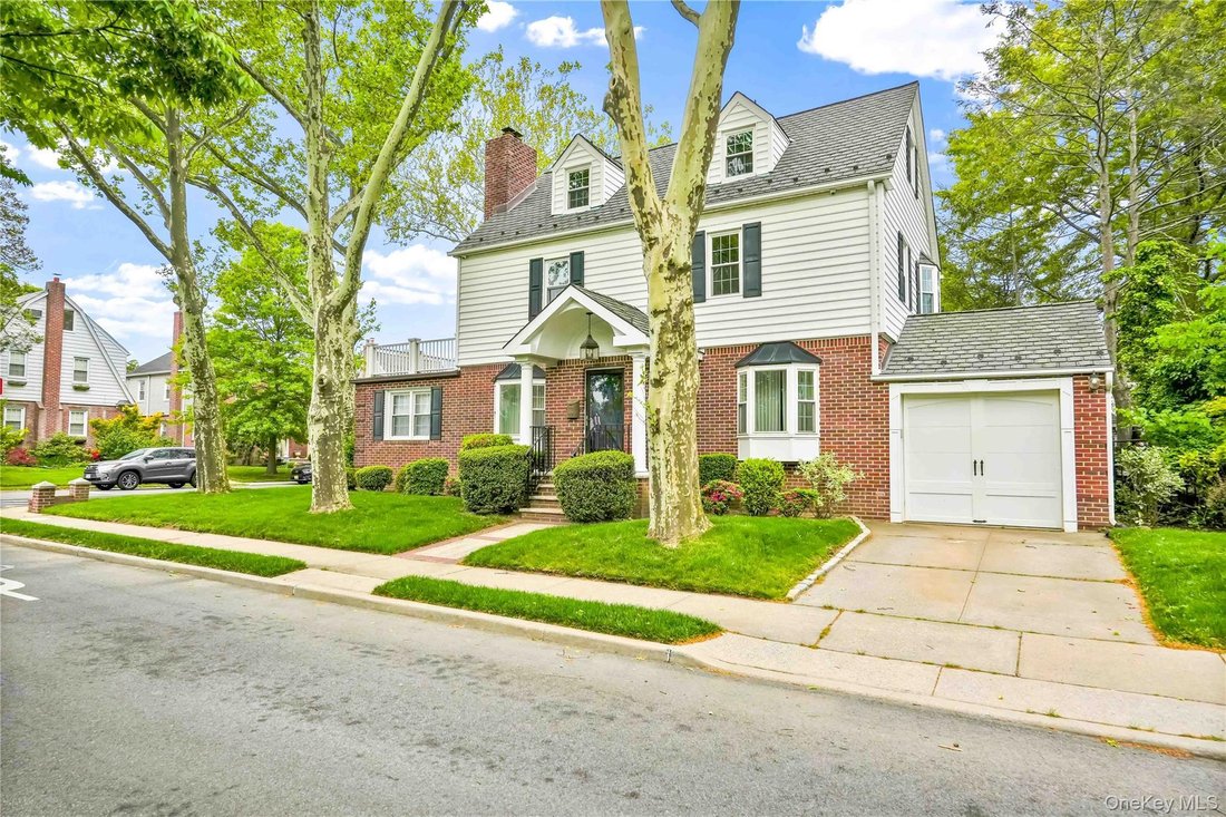 House in New York, New York, United States 2 - 18023301