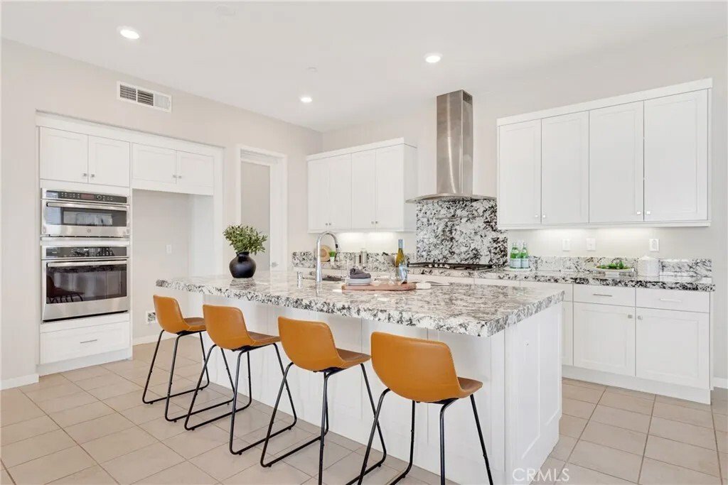 Condo in Irvine, California, United States 3 - 17324225