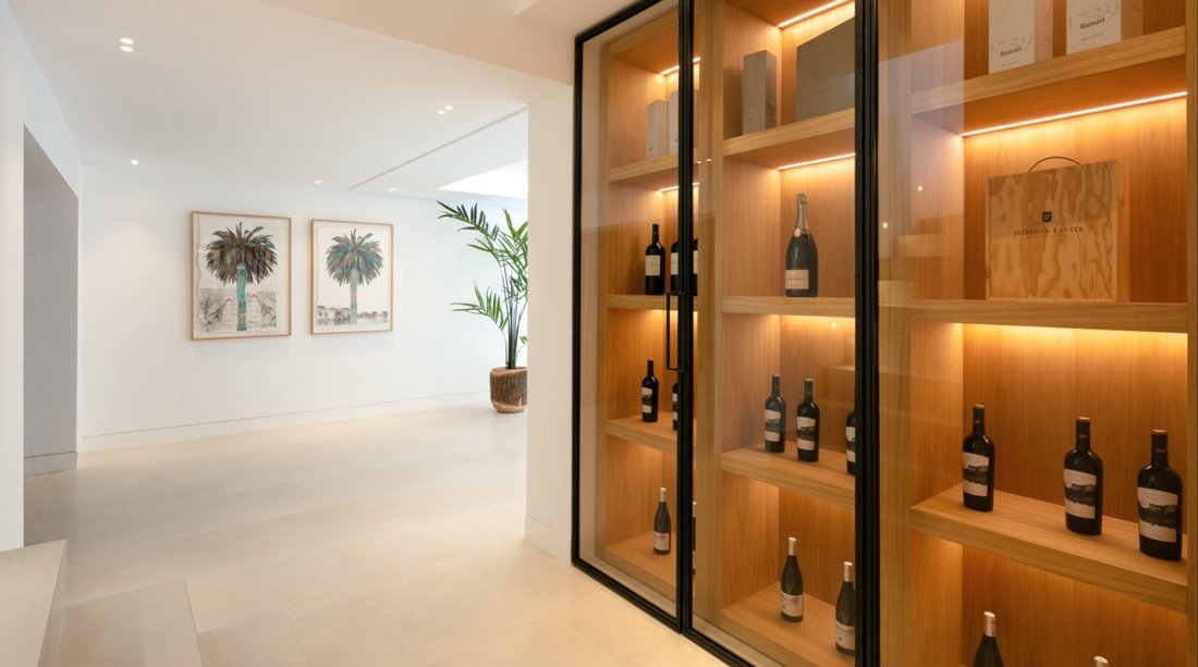 Villa in Nueva Andalucia, Marbella, Spain 4 - 14184062