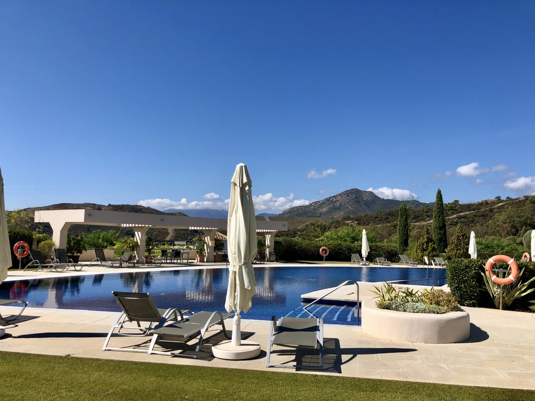 Apartment in Benahavis, Andalusia, Spain 2 - 15762632