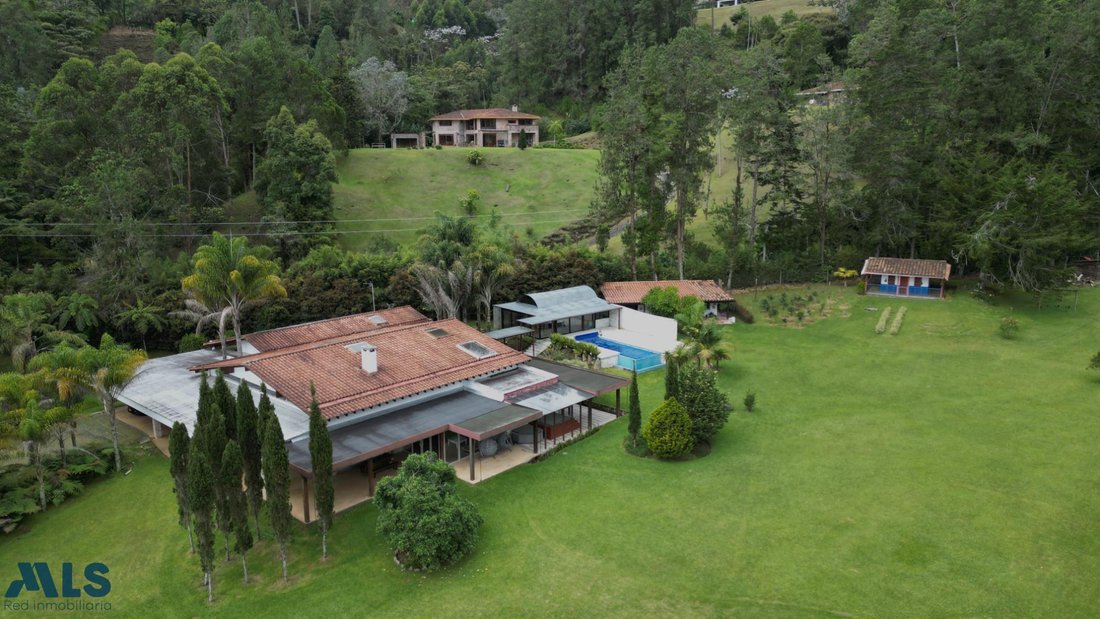 House in El Retiro, Retiro, Colombia 1 - 18023384
