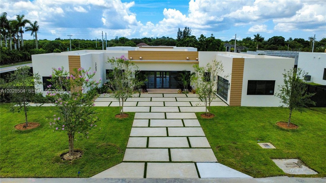 House in Homestead, Florida, United States 1 - 18022549