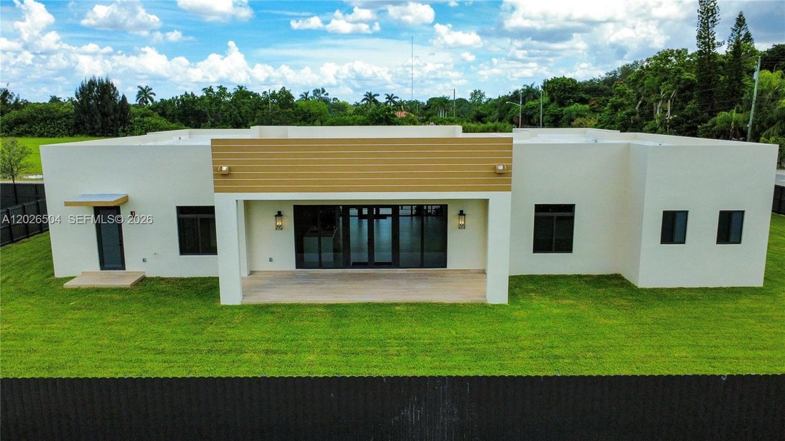 House in Homestead, Florida, United States 5 - 18022549
