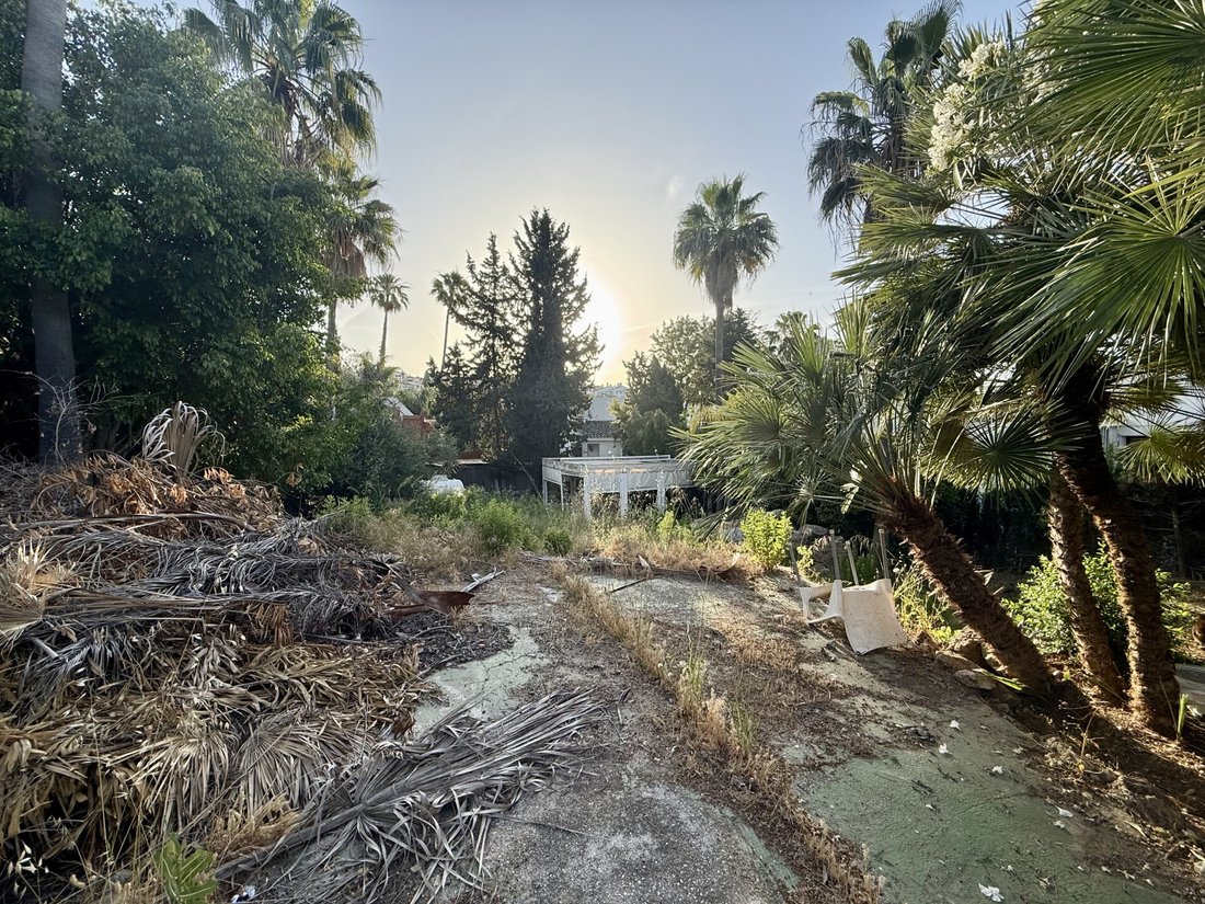 Land in Nueva Andalucia, Marbella, Spain 3 - 18024146