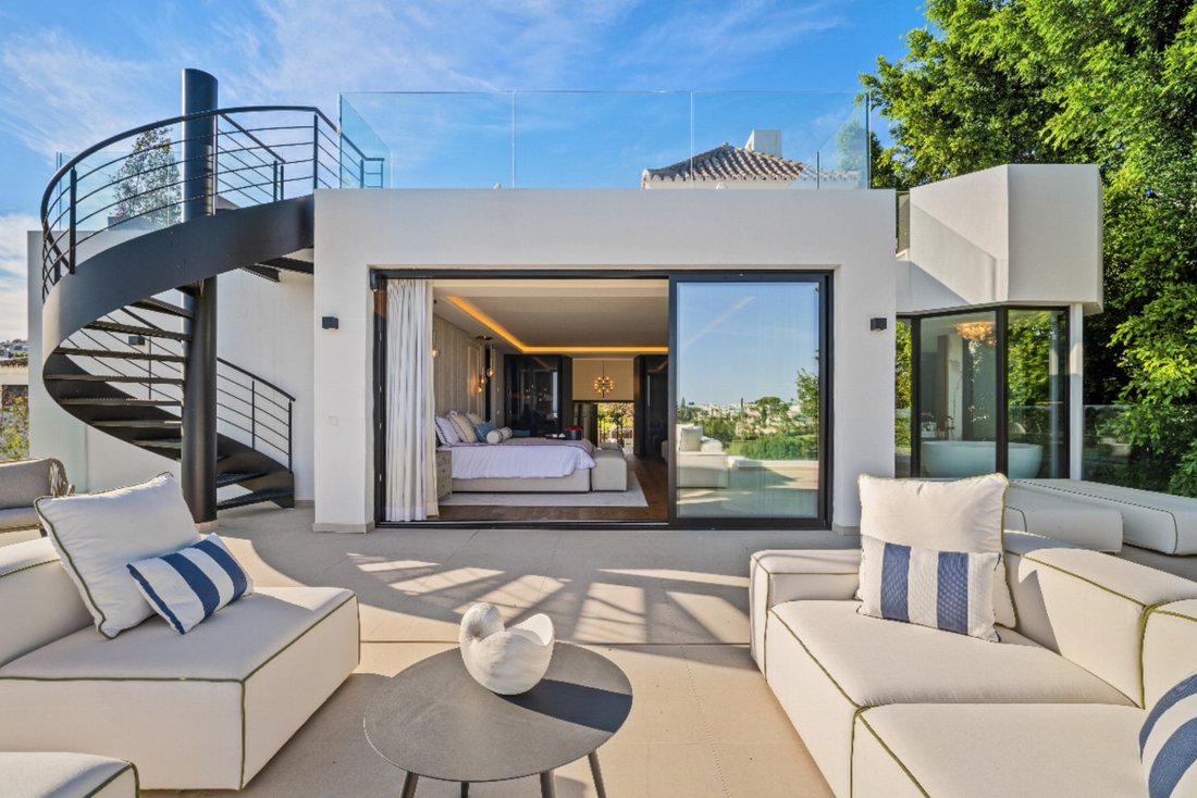 Villa in Nueva Andalucia, Marbella, Spain 5 - 15930298