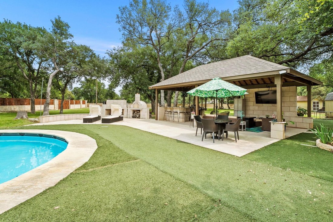 House in Georgetown, Texas, United States 3 - 18023680
