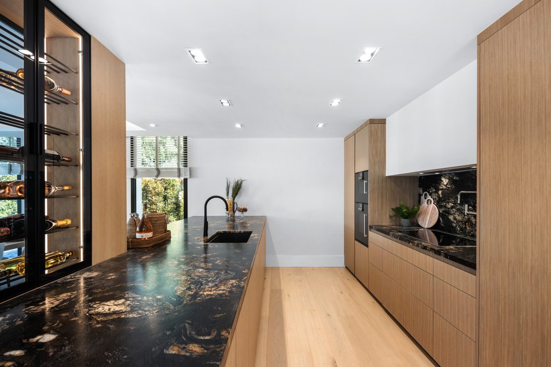 Villa in Nueva Andalucia, Marbella, Spain 5 - 14988810