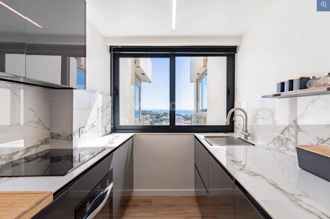 Apartment in Rio Real, Marbella, Andalusia 3 - 15930358
