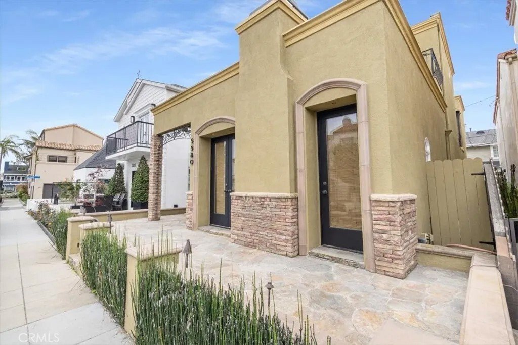 House in Signal Hill, California, United States 2 - 17549223