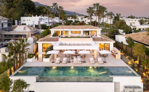 Villa a Nueva Andalucía, Marbella, Spagna 1