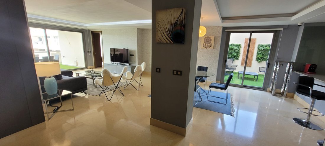 Apartment in Benahavis, Andalusia, Spain 3 - 15762632