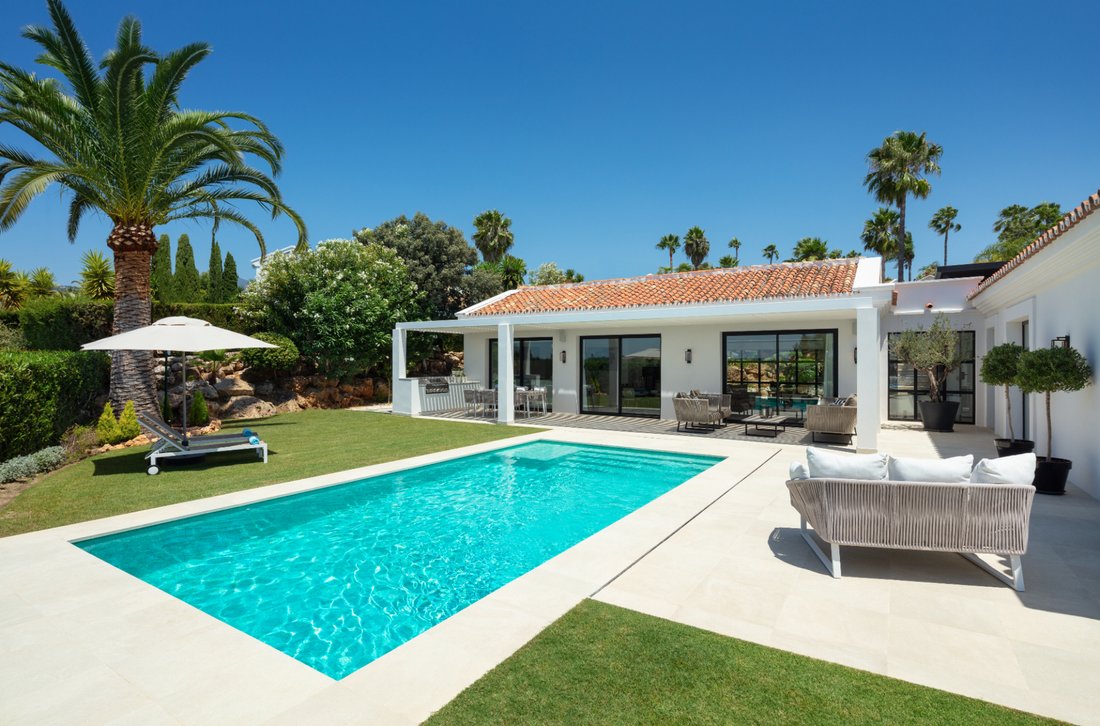 Villa in Nueva Andalucia, Marbella, Spain 1 - 15930276