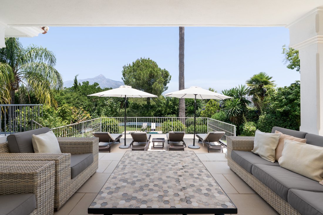 Villa in Nueva Andalucia, Marbella, Spain 3 - 15930320