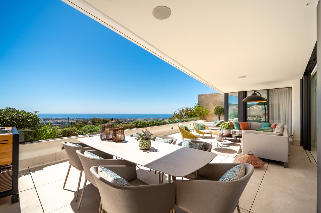 Apartment in La Quinta, Benahavis, Andalusia 1 - 15990627