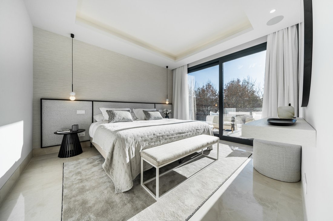 Villa in Estepona, Andalusia, Spain 5 - 13701796