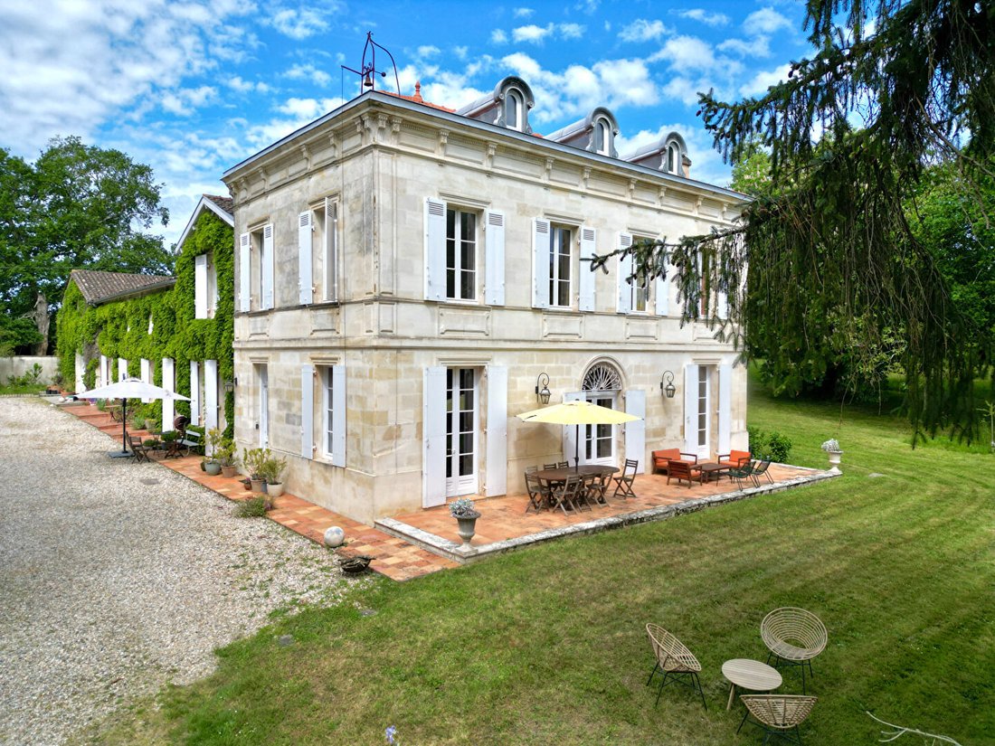 Villa in Est, Coutras, France 2 - 18022865