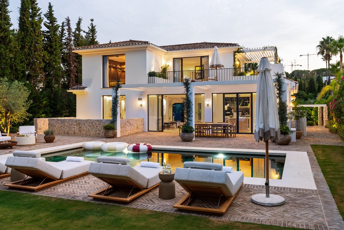 Villa in Marbella, Andalusia, Spain 1 - 16177527