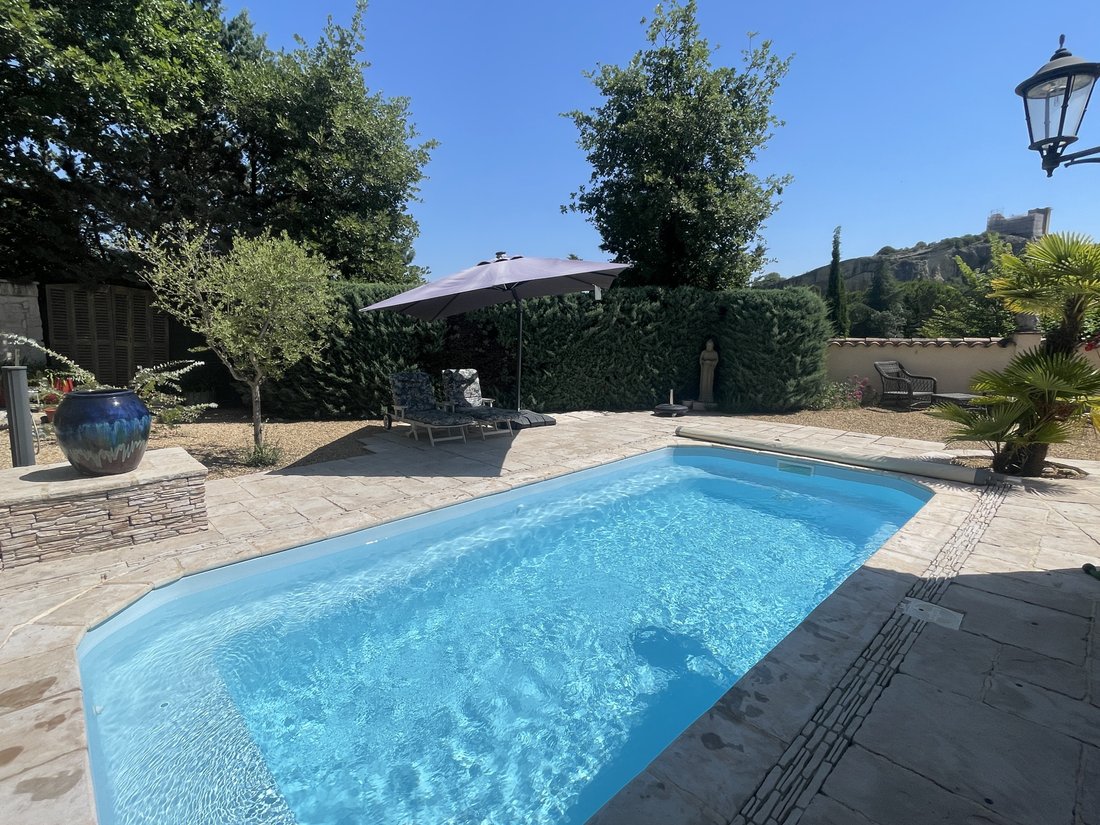 Estate in Ouest Sud, Vaison-la-Romaine, France 4 - 17282943