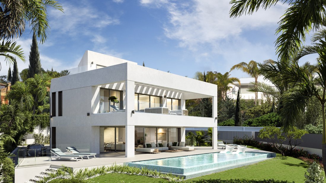 Villa in Guadalmina Baja, San Pedro de Alcantara, Spain 3 - 14009697