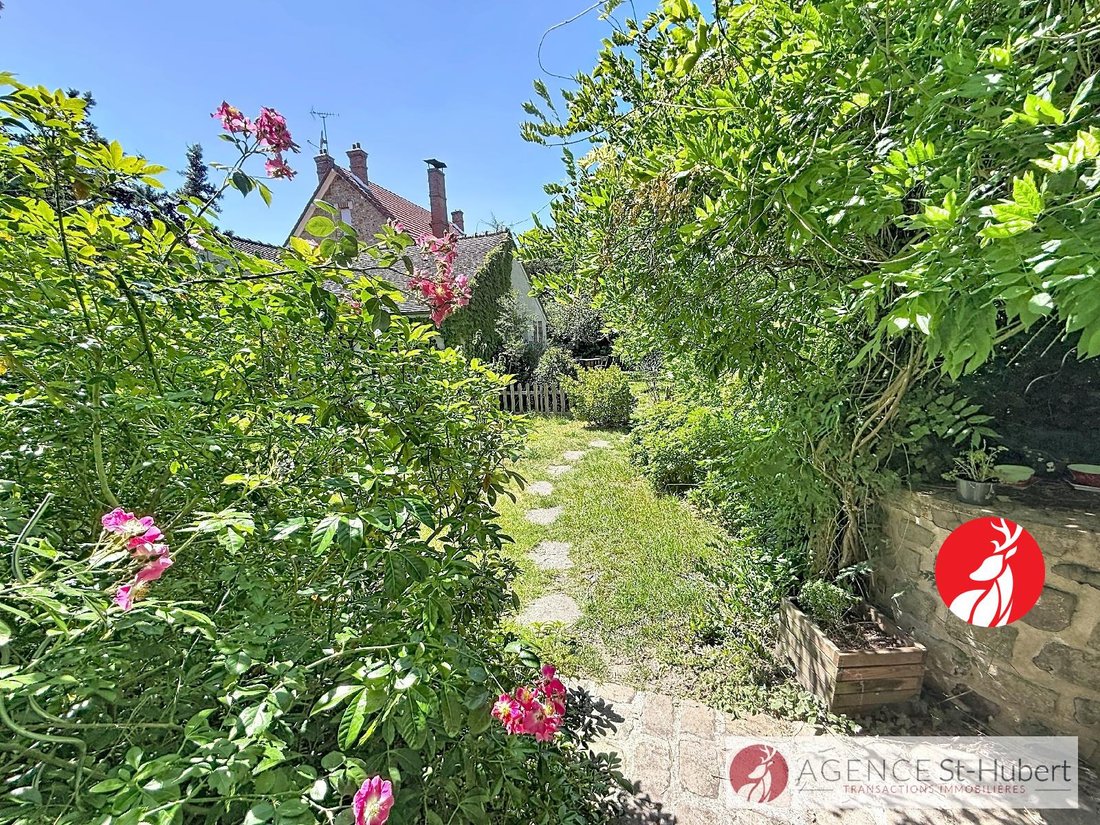 House in Barbizon, Ile-de-France, France 3 - 18023076