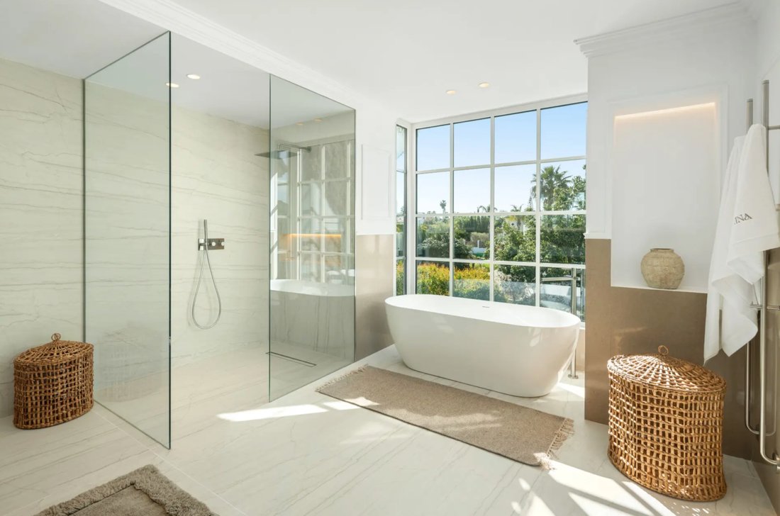 Villa in Nueva Andalucia, Marbella, Spain 2 - 16338207