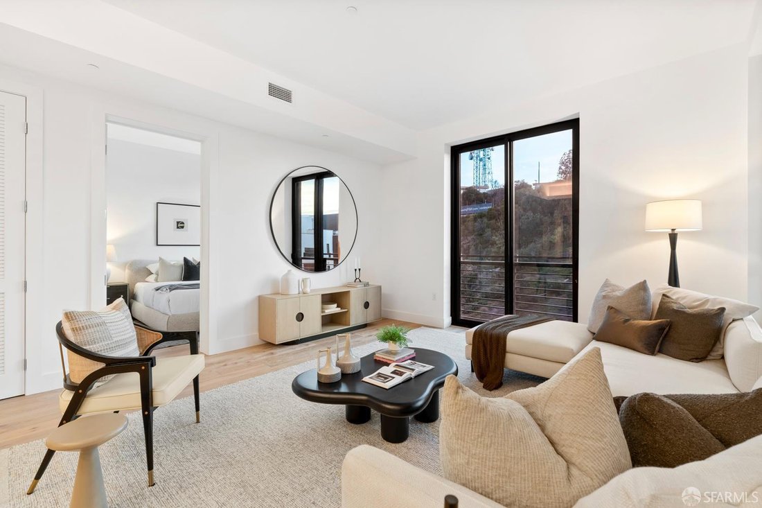 Condo in San Francisco, California, United States 5 - 18022849