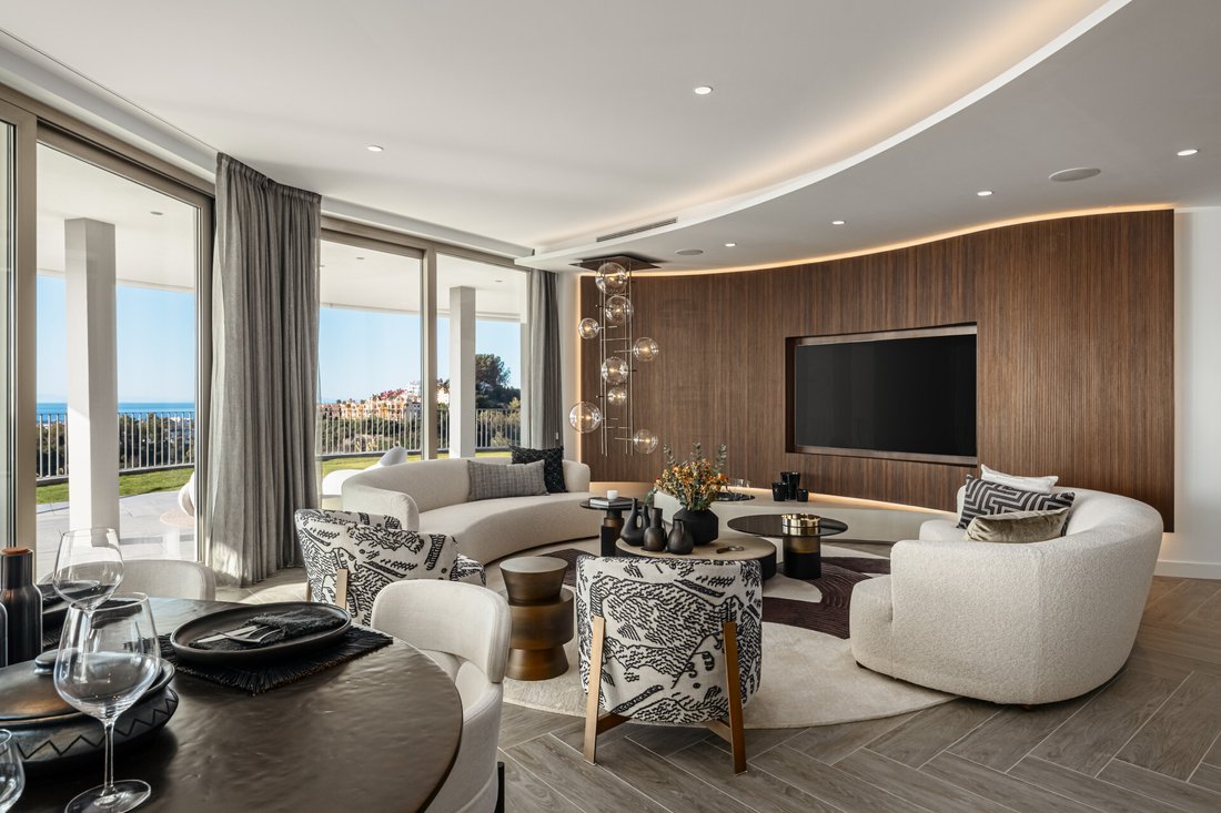 Apartment in Benahavis, Andalusia, Spain 2 - 16115160
