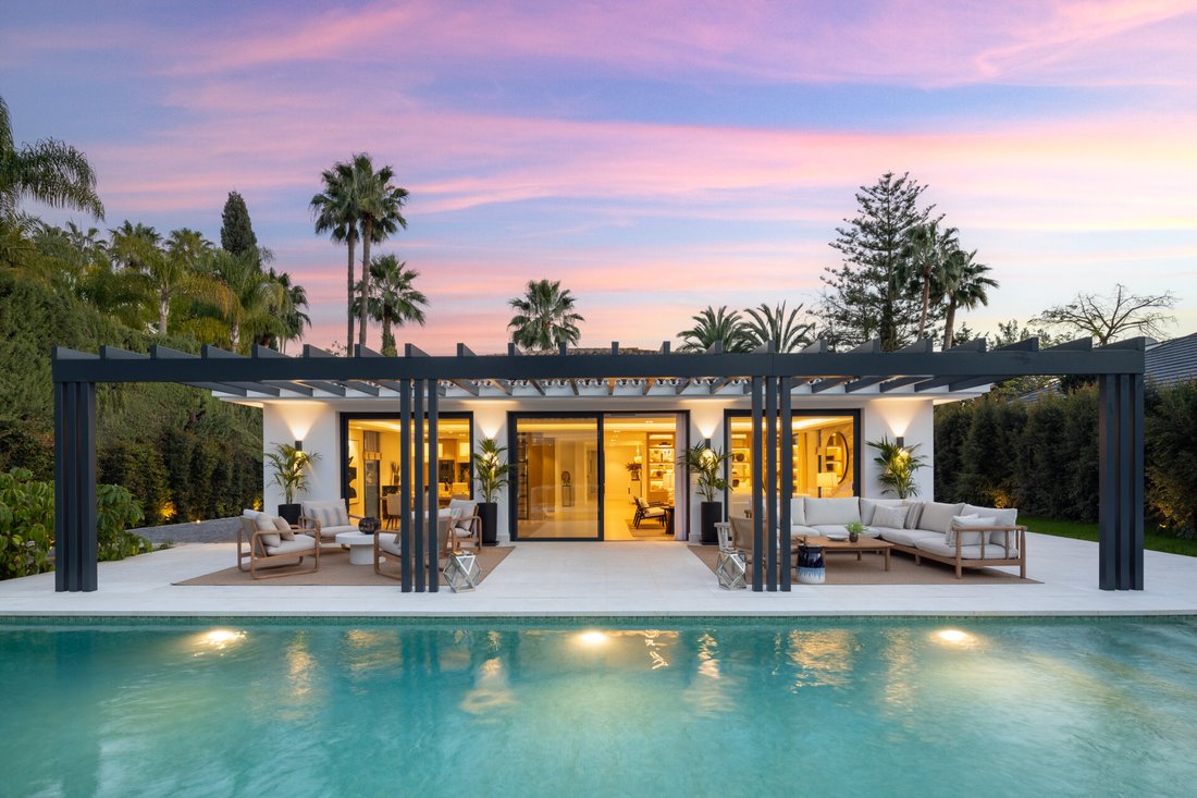 Villa in Nueva Andalucia, Marbella, Spain 2 - 14988810