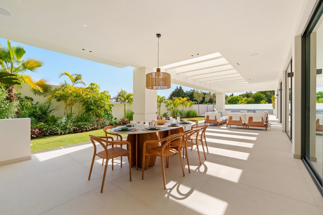 Villa in Marbella, Andalusia, Spain 2 - 16642326