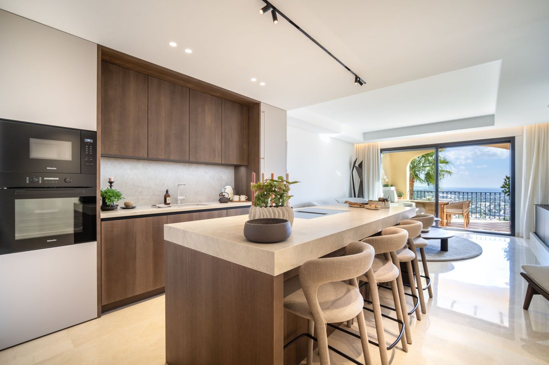 Apartment in La Quinta, Benahavis, Andalusia 1 - 14932149