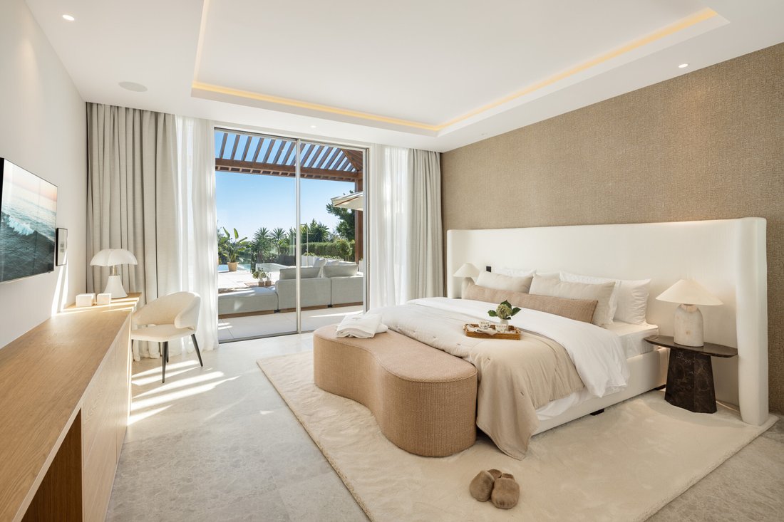 Villa in Nueva Andalucia, Marbella, Spain 5 - 15010229
