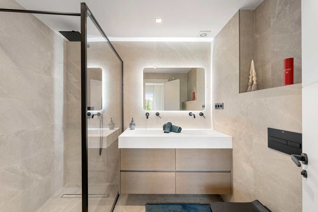 Apartment in Nueva Andalucia, Marbella, Spain 3 - 14539876
