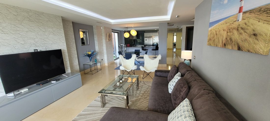 Apartment in Benahavis, Andalusia, Spain 4 - 15762632