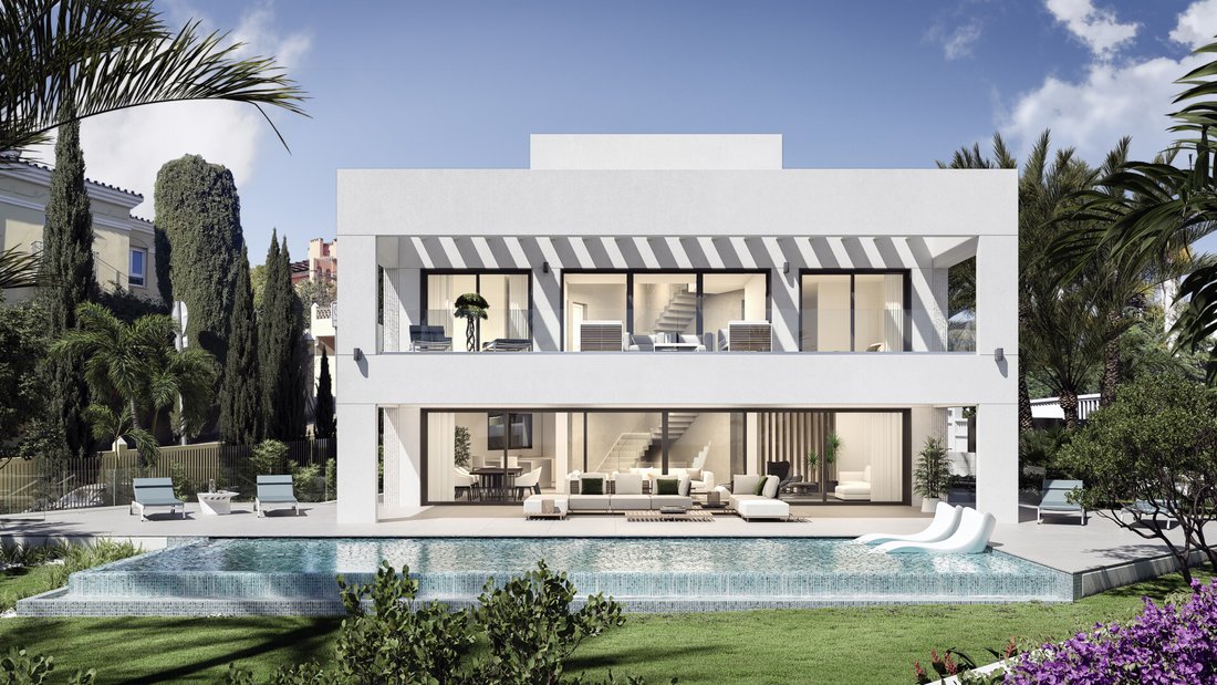 Villa in Guadalmina Baja, San Pedro de Alcantara, Spain 1 - 14009697