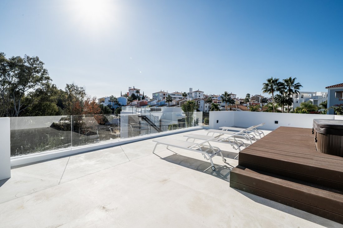 Villa in Estepona, Andalusia, Spain 3 - 13701796