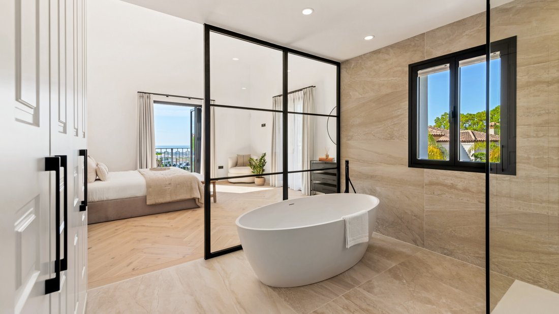 Villa in La Quinta, Benahavis, Andalusia 4 - 13298747