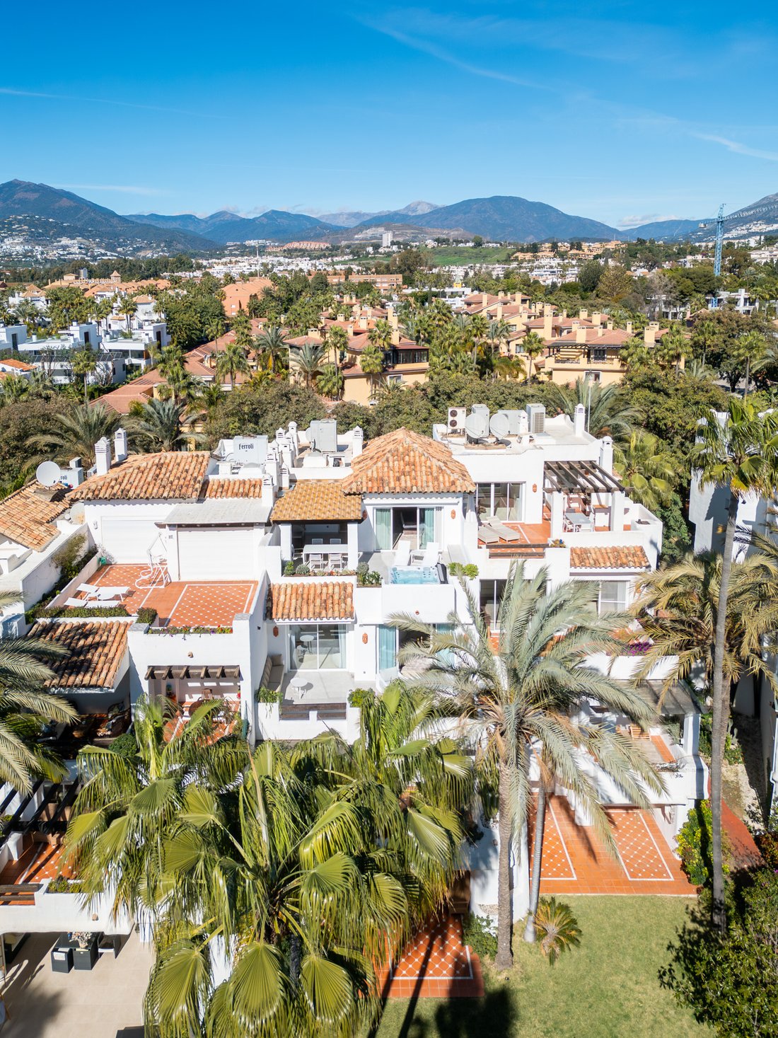 Penthouse in Puerto Banus, Marbella, Spain 2 - 15930330