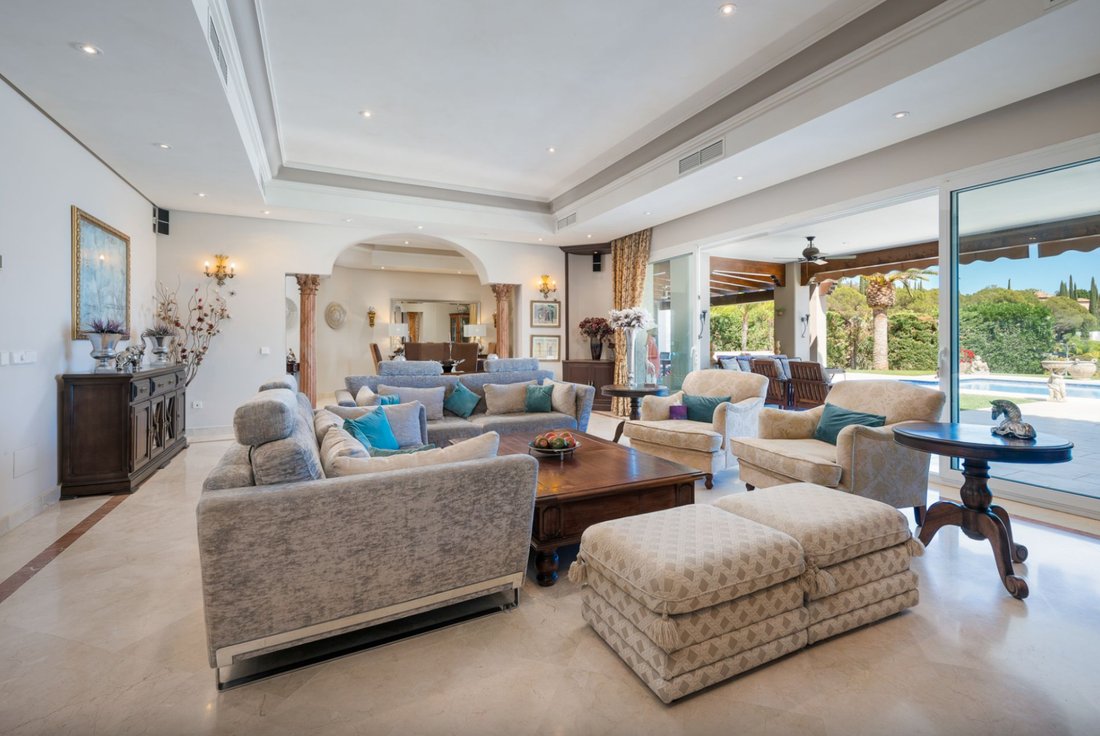 Villa in Nueva Andalucia, Marbella, Spain 5 - 14190858