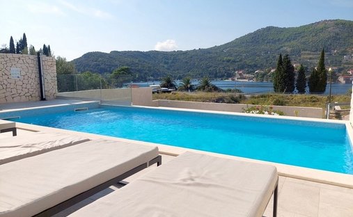 Villa in Gradski kotar Pile - Kono, Dubrovnik, Dubrovnik-Neretva County 1