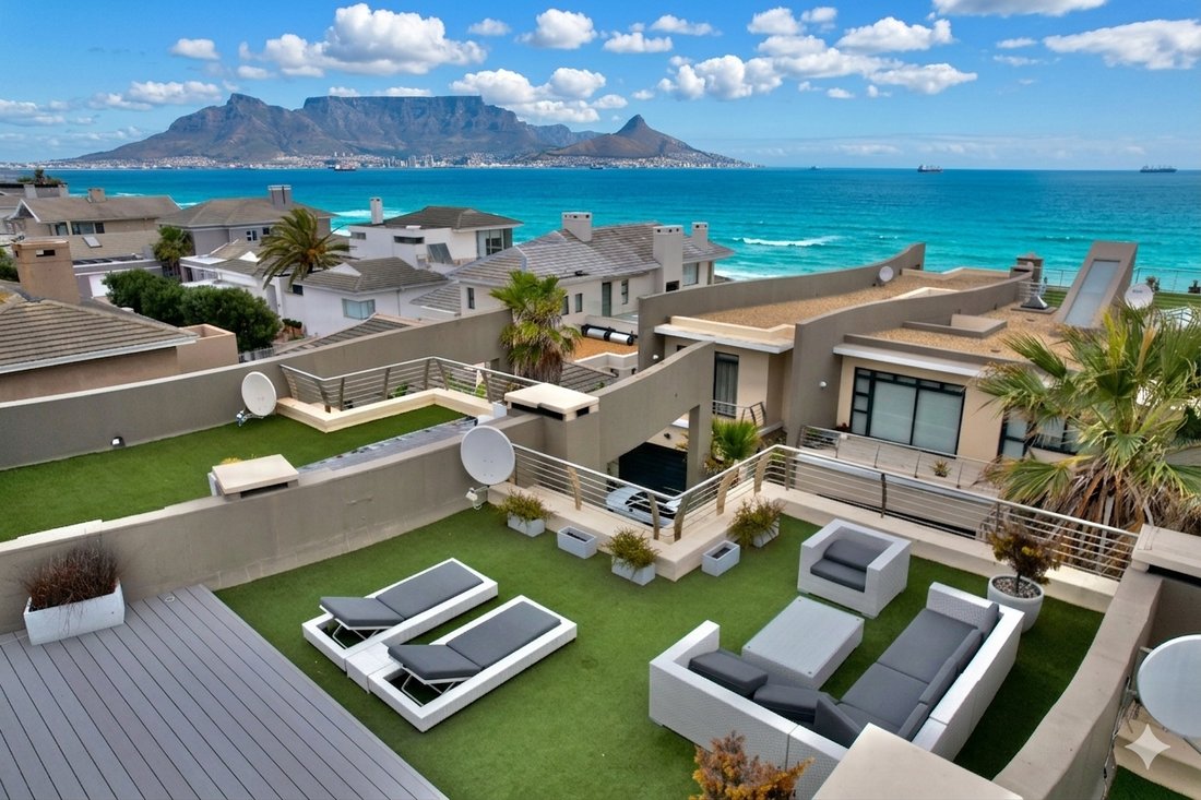 House in Sunset Beach, Cape Town, Western Cape 1 - 18023671