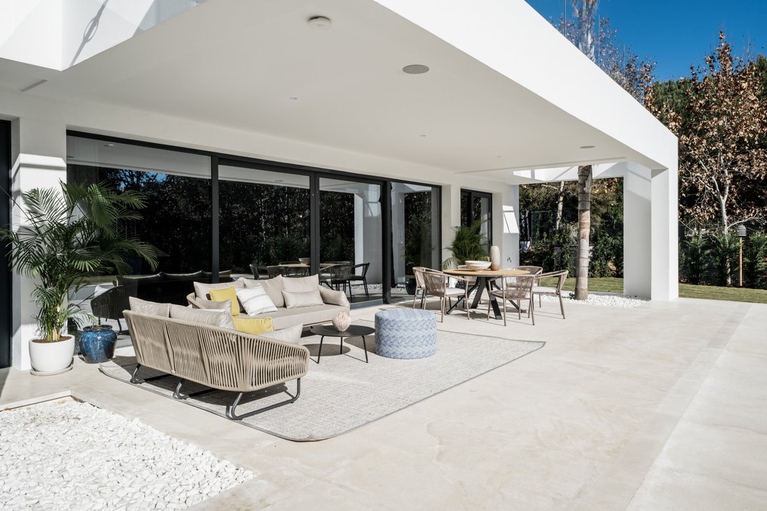Villa in Estepona, Andalusia, Spain 2 - 13701796