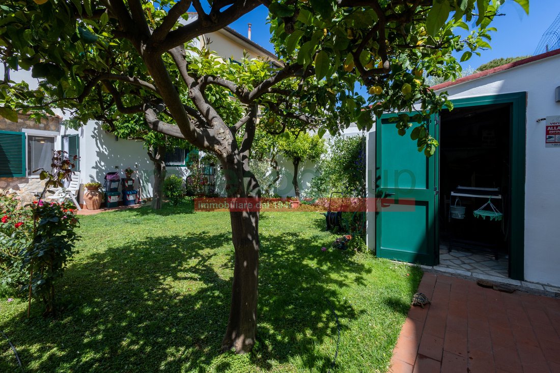 House in Historic Center, Livorno, Tuscany 3 - 18022639