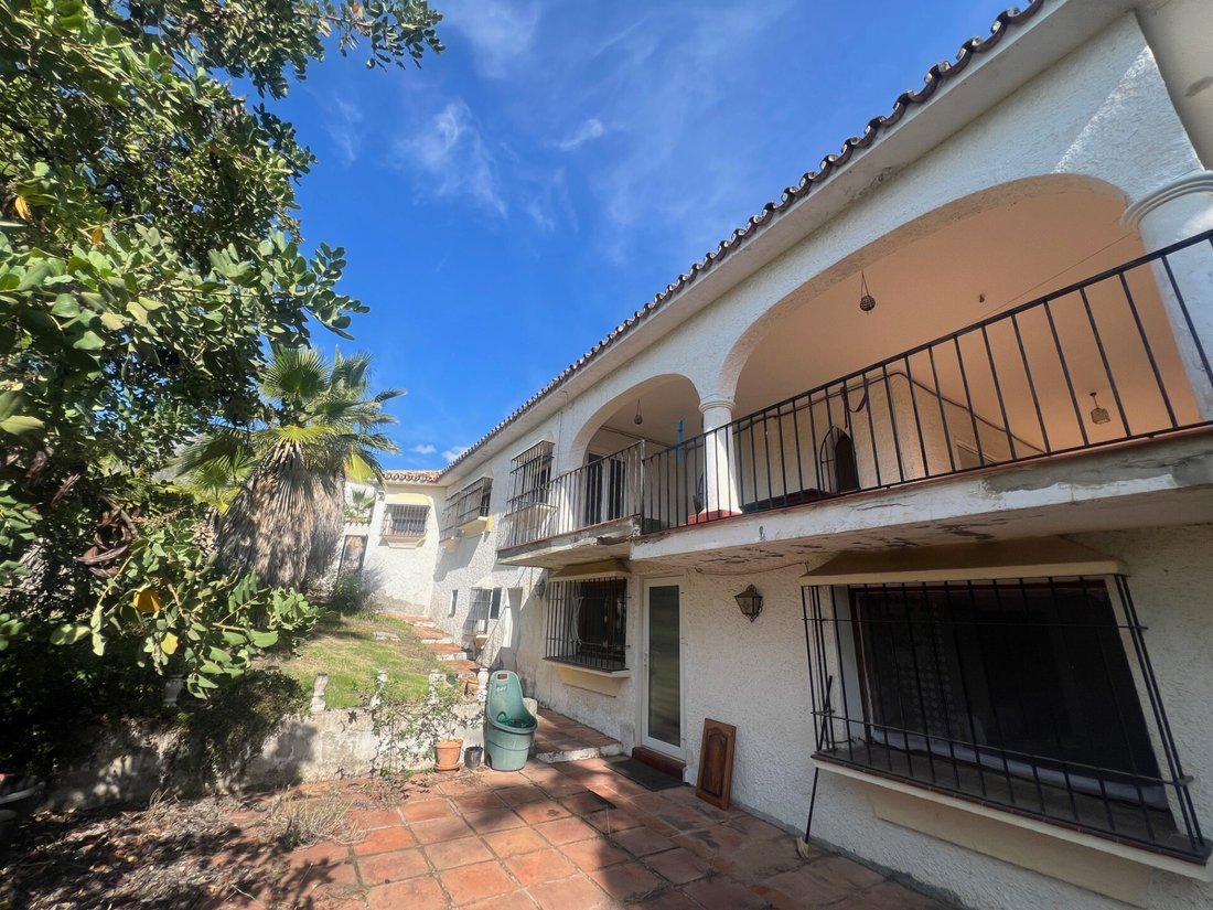 House in Marbella, Andalusia, Spain 4 - 14846449