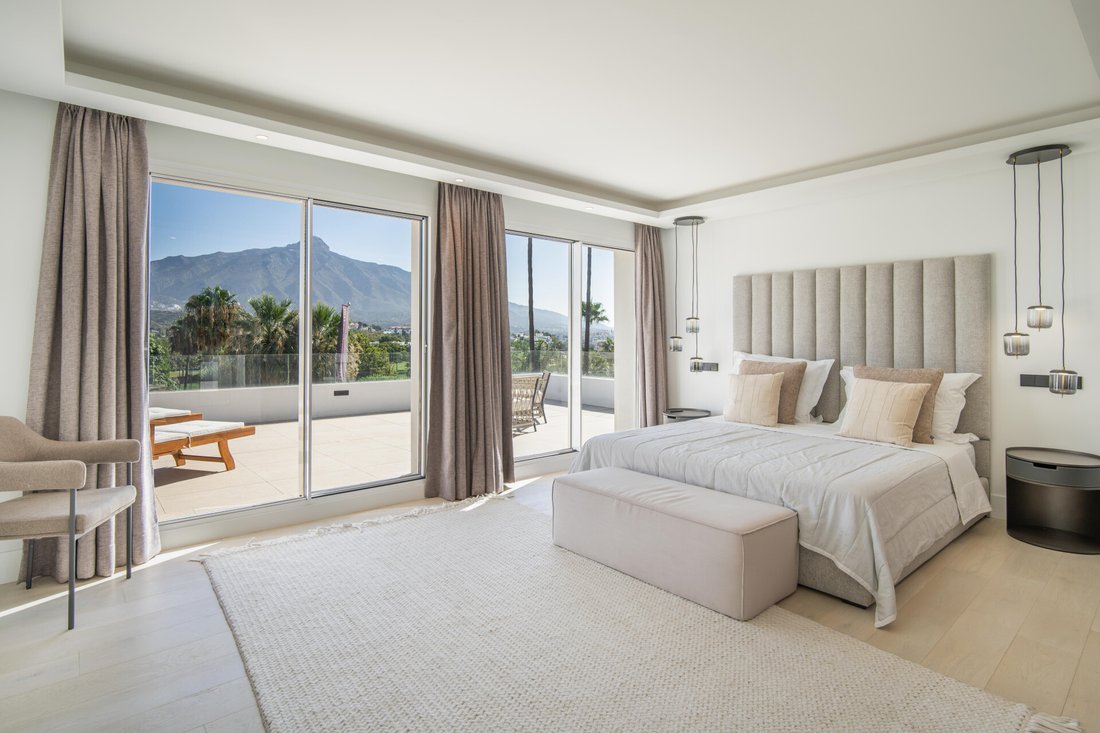 Villa in Nueva Andalucia, Marbella, Spain 5 - 15561309