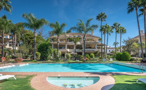 Penthouse in Marbella, Andalusia, Spain 1