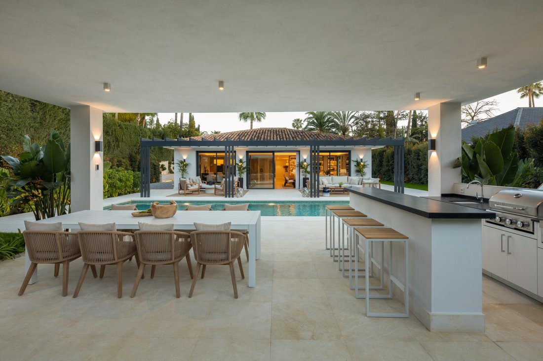 Villa in Nueva Andalucia, Marbella, Spain 3 - 14988810