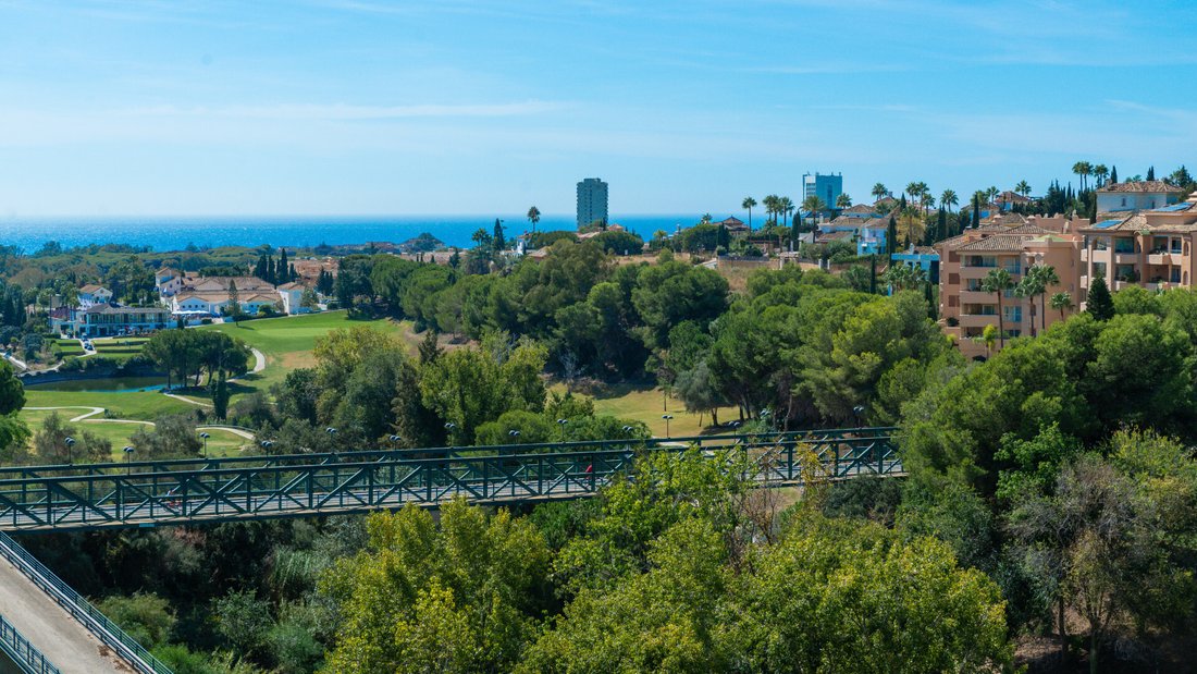 Land in Elviria-Cabopino, Marbella, Spain 4 - 14764223