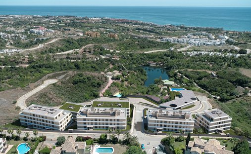 Wohnung in Estepona, Andalusien, Spanien 1